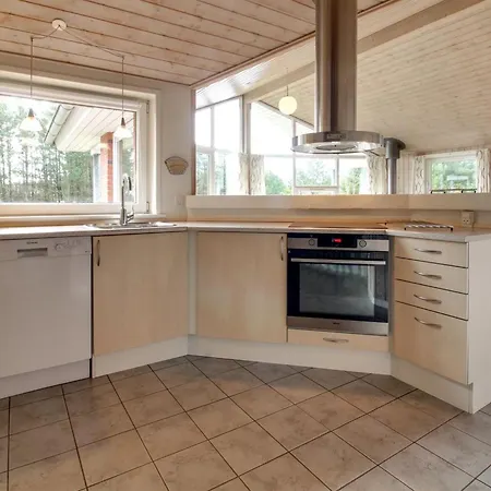 펜션 Taisto - 1-8km From The Sea By Interhome *